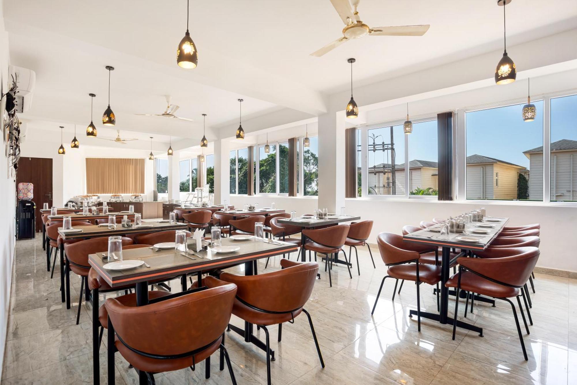Aurum Resorts Morjim Ashvem Beach Extérieur photo